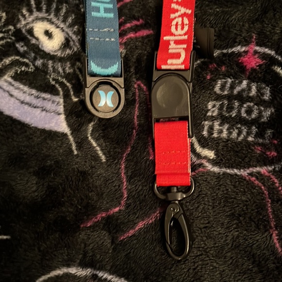 HURLEYS DETACHABLE CANADIAN LANYARD& BLUE LANYARD. - Picture 4 of 4